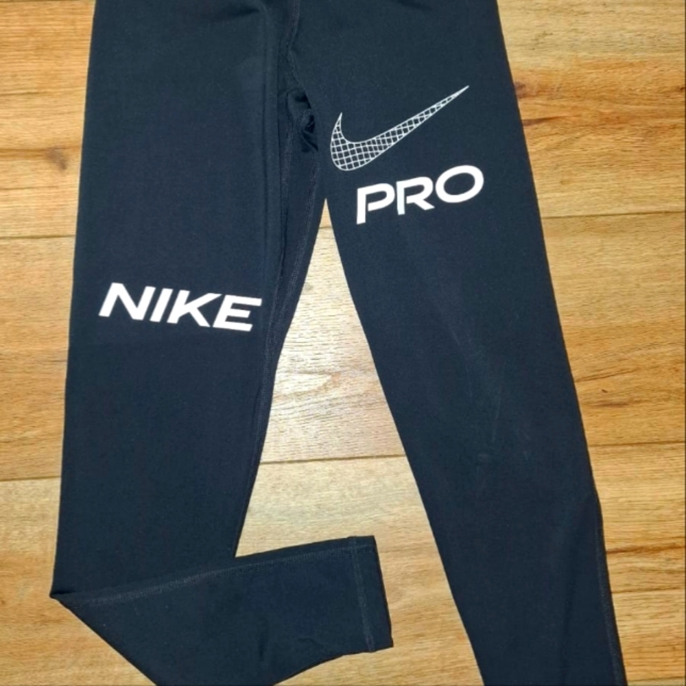Nike Black Performance Leggings